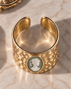 Damenring Gehämmert, Bandring Gold, Breiter Goldring Damen, Statement Ring, Barock Schmuck, Cameo Grün, Geburtstagsgeschenk, Gift for Her